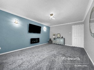 Bracken Road, Ferndown, BH22