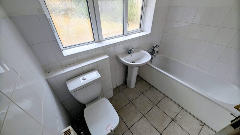 Hazelwood Avenue, New Milton, Hampshire, BH25