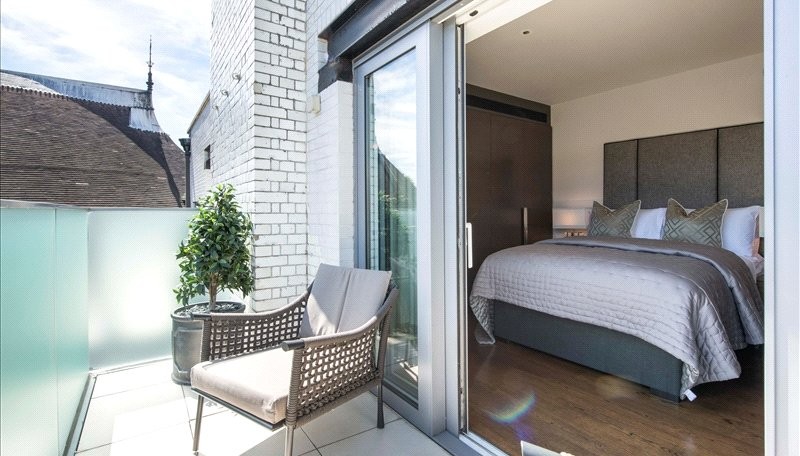 Duke Street, London, W1K