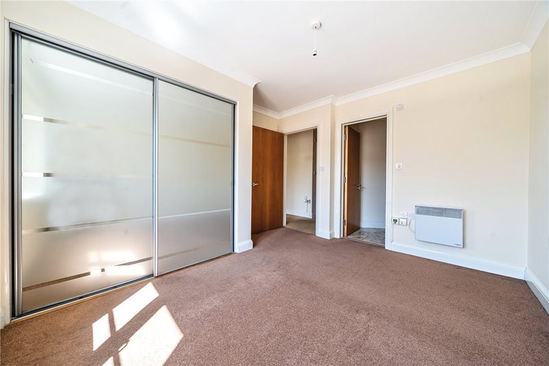 Discovery Court, Catherine Road, Newbury, Berkshire, RG14