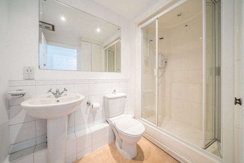 Bromley Road, Beckenham, BR3