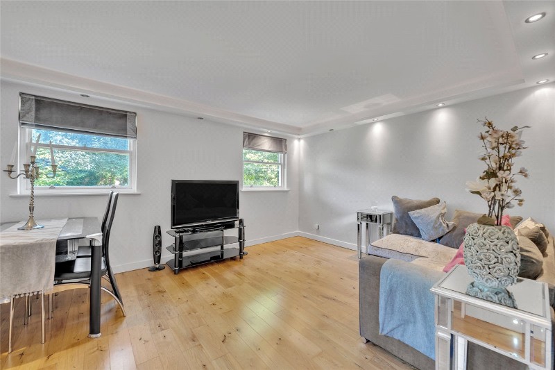 Sutherland Avenue, Maida Vale, London, W9