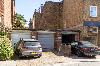 New Kings Road, London, SW6
