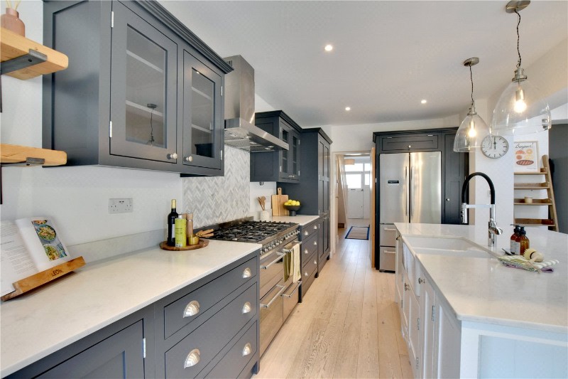 Manor Lane, Lee, London, SE12