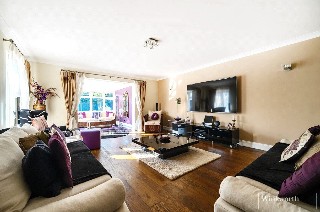 Hatchet Lane, Winkfield, Windsor, Berkshire, SL4