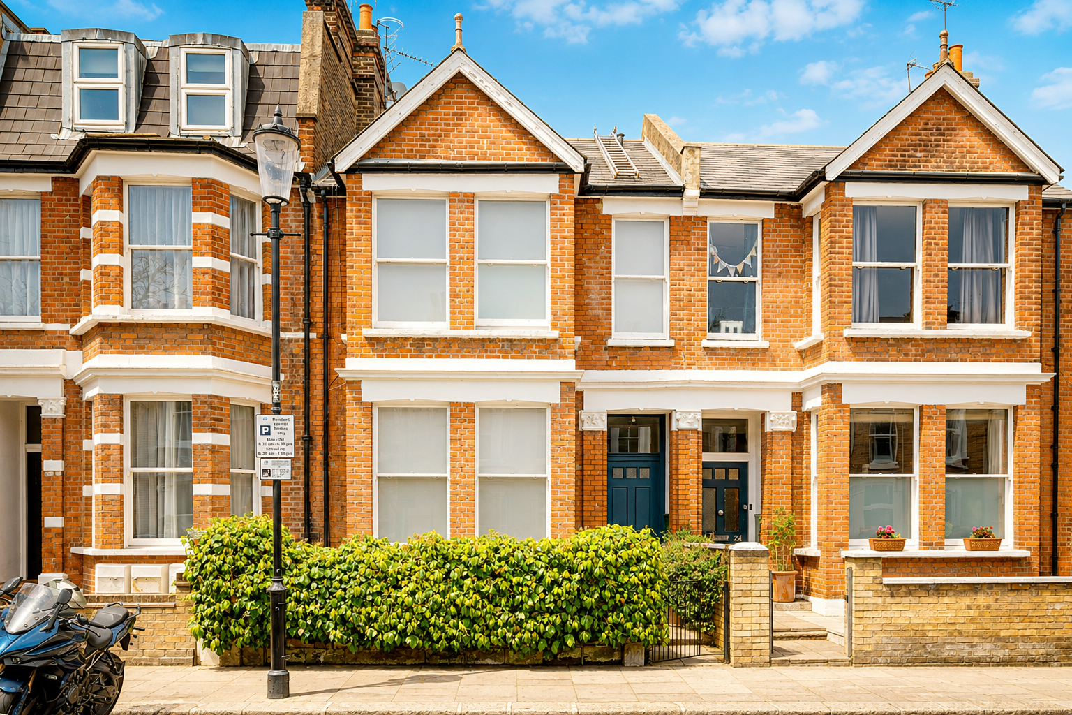 Brewster Gardens, London, W10