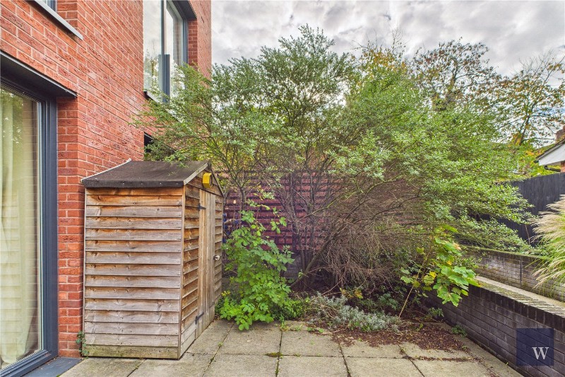 Mountearl Gardens, London, SW16