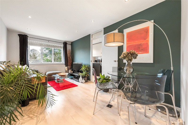 Wilkinson Way, Chiswick, W4