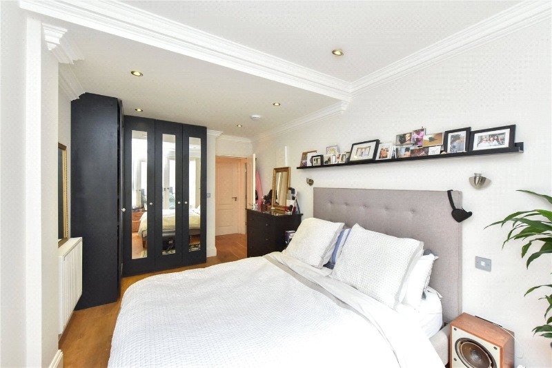 Stoke Newington Road, London, N16