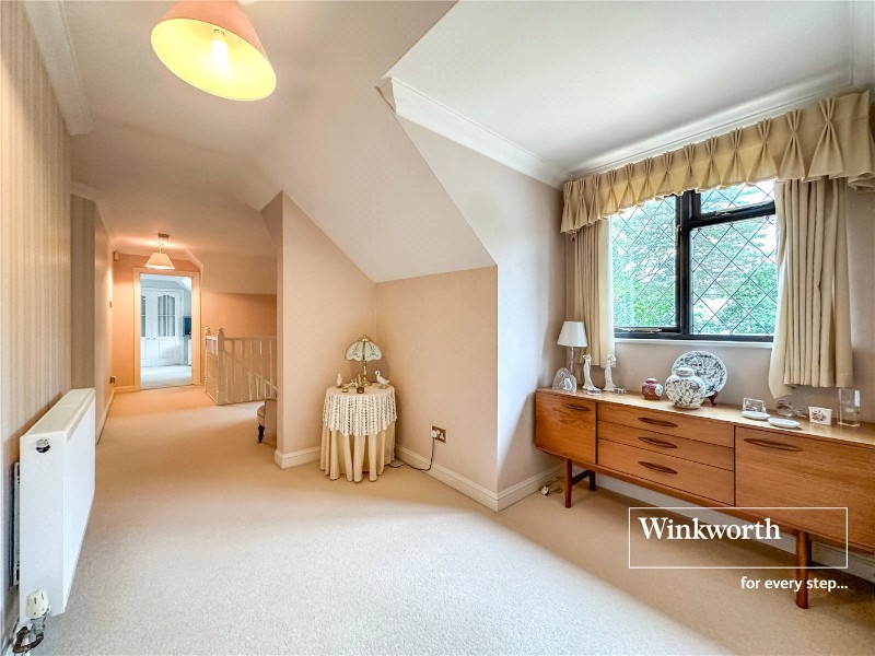 Golf Links Road, Ferndown, Dorset, BH22