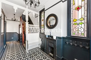 Fox Lane, London, N13