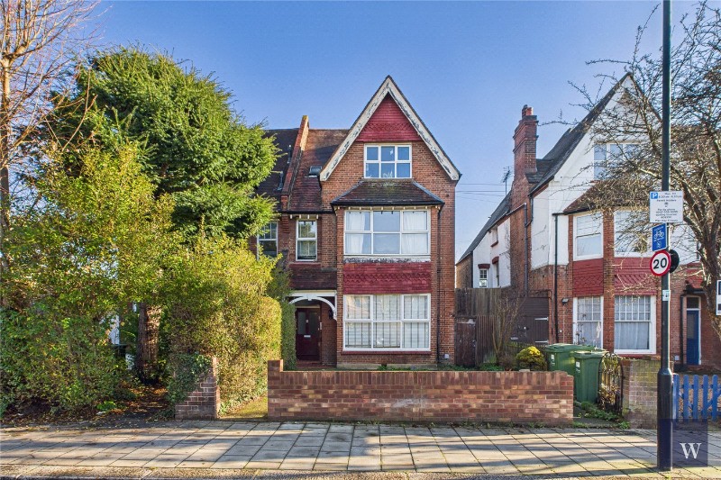 Conyers Road, London, SW16