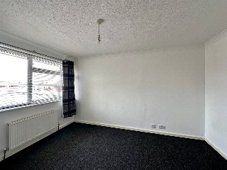 Barrie Road, Farnham, Surrey, GU9