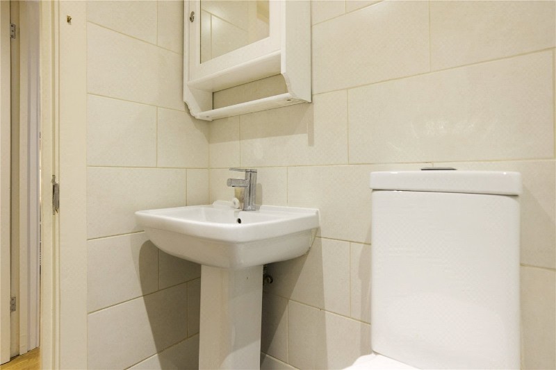 Mildenhall Road, London, E5