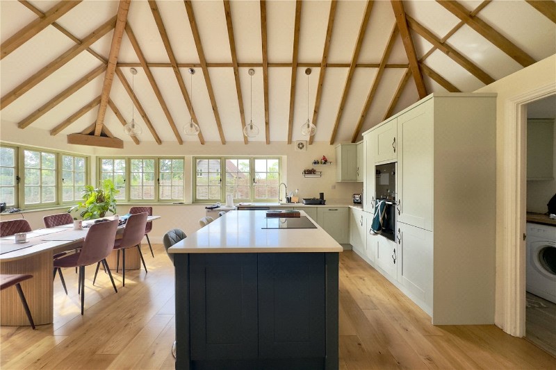 Denham Lane, Chalfont St. Peter, Gerrards Cross, Buckinghamshire, SL9