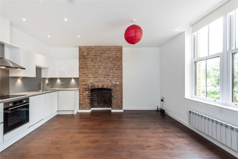 Princess Crescent, London, N4