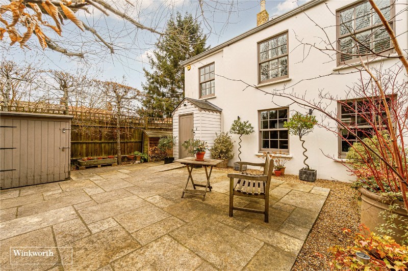 Wiggins Lane, Richmond, TW10