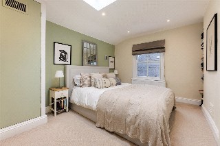 Smiths Yard, London, SW18