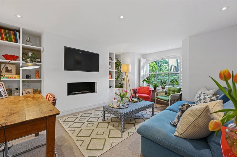 Grove Mansions, Hammersmith Grove, London, W6