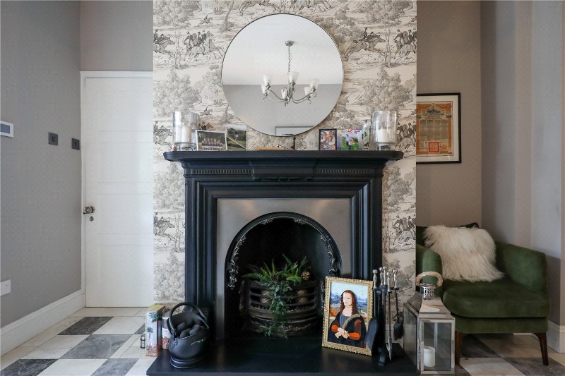 Woodfield Road, London, United Kingdom, W5