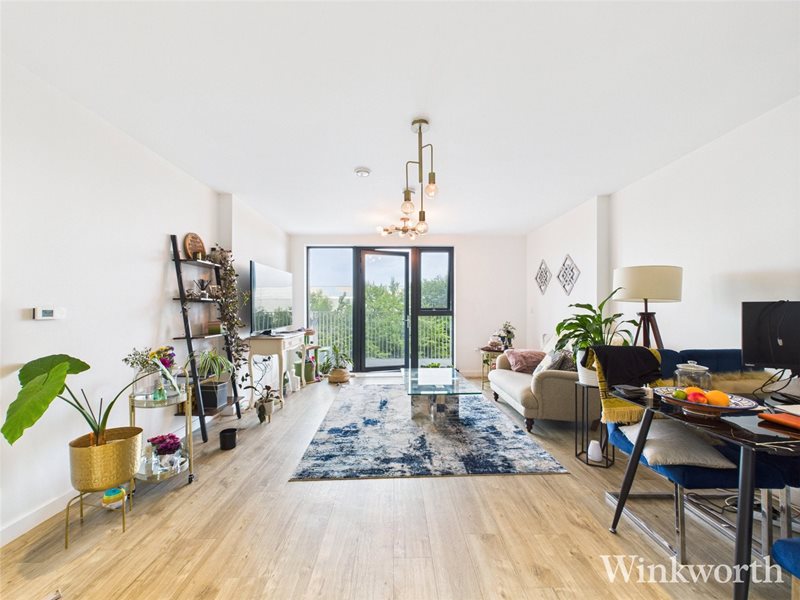 Lakeside Drive, London, NW10