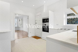 Cranley Gardens, London, N13