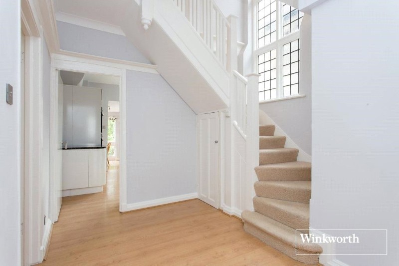 Dunstan Road, London, NW11