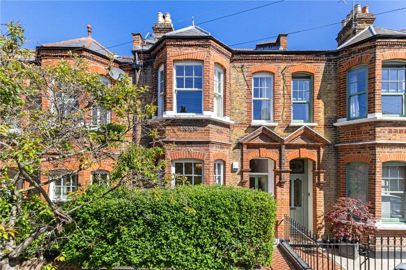 Iveley Road, London, SW4
