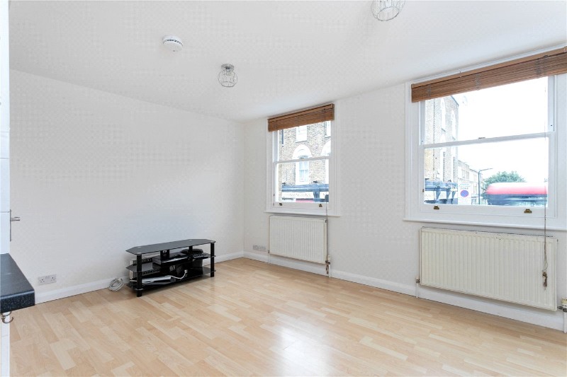 Green Lanes, Newington Green, N16