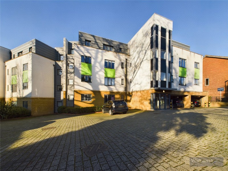 Hythe Road, Surbiton, KT6