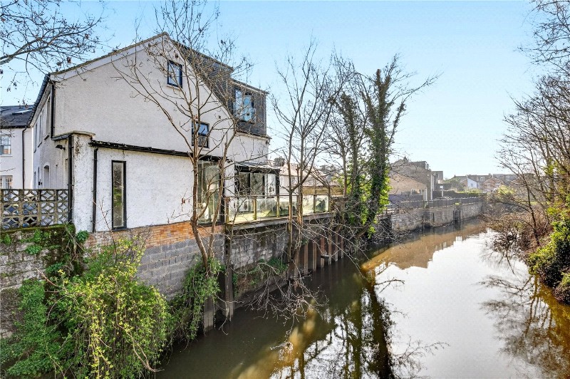 Jessamy Road, Weybridge, Surrey, KT13