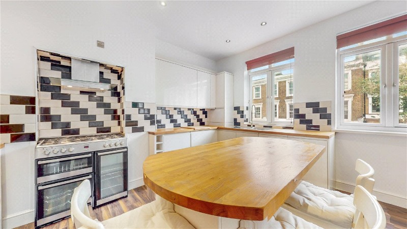 Torriano Avenue, London, NW5