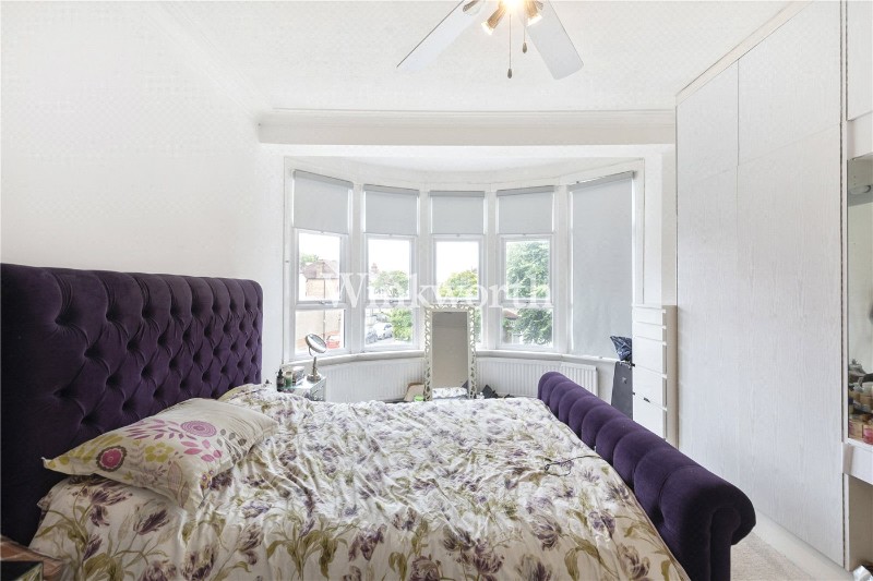 The Grove, London, N13