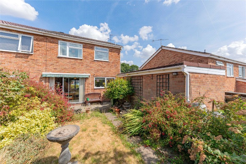 Knoll Drive, Warwick, Warwickshire, CV34