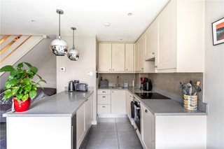Estreham Road, London, SW16