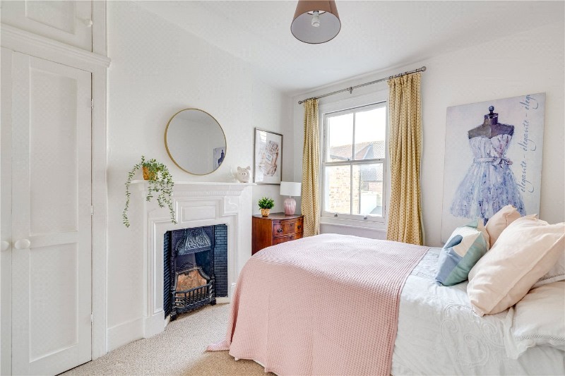 Tasso Road, London, W6