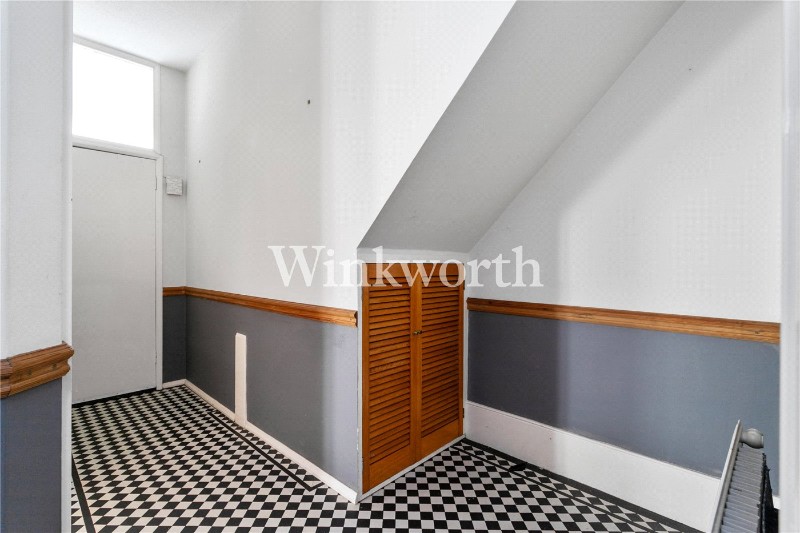 Cranley Gardens, London, N13