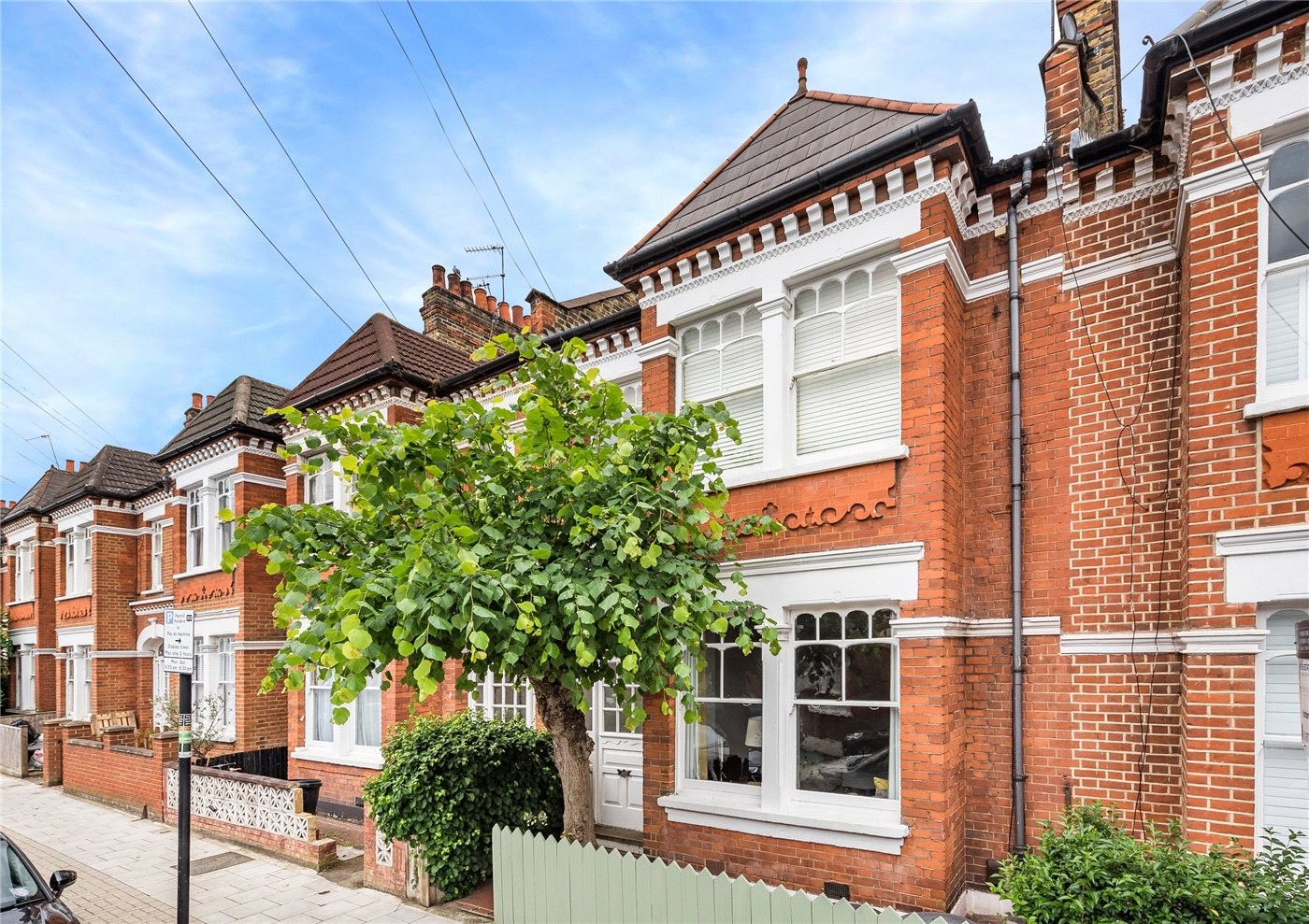 2 bedroom property for sale in Stapleton Road, London, SW17 (Ref
