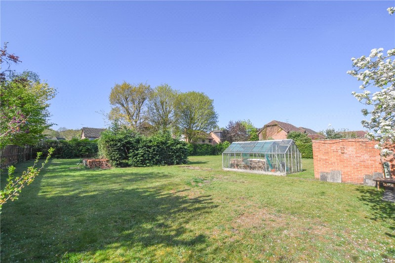 Barkham Ride, Finchampstead, Wokingham, Berkshire, RG40