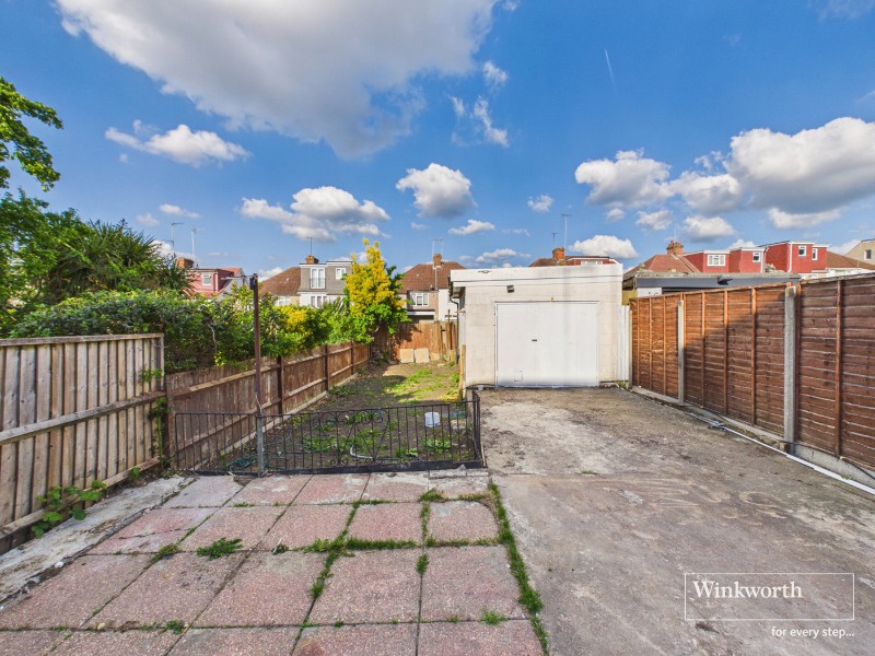 St. Georges Avenue, Kingsbury, London, NW9