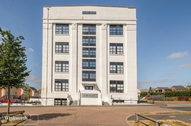 Fullbrook Drive, Basingstoke, Hampshire, RG21