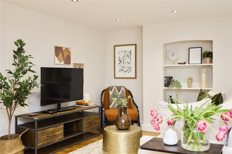 Mildenhall Road, London, E5