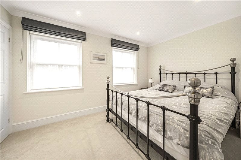 Fielding Mews, Barnes, London, SW13