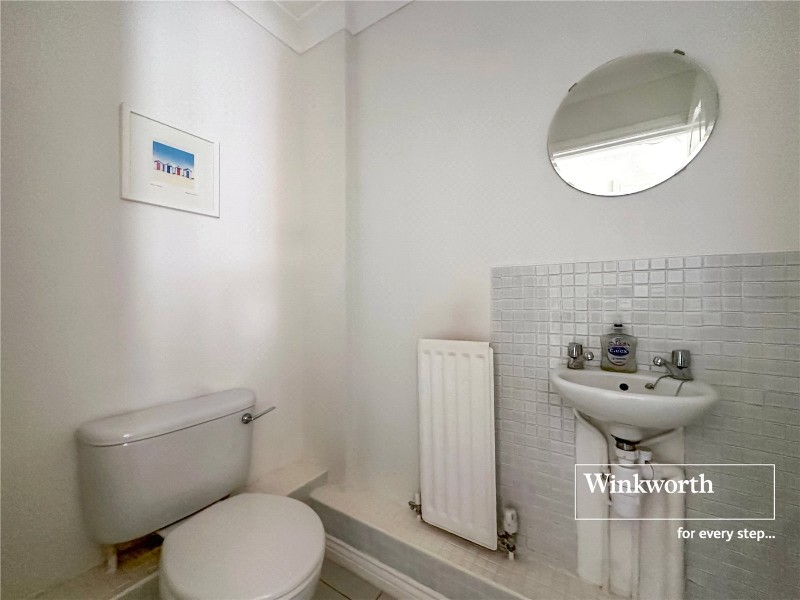 Dymewood Road, Three Legged Cross, Wimborne, Dorset, BH21