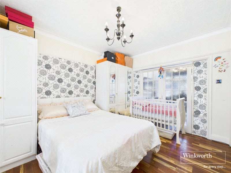 Watford Way, London, NW4