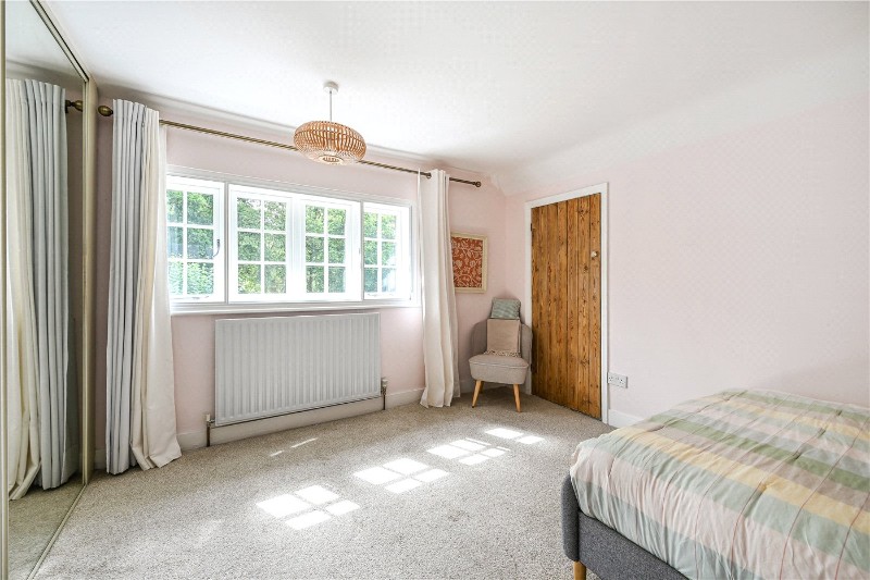 Bridge Road, Sarisbury Green, Southampton, Hampshire, SO31