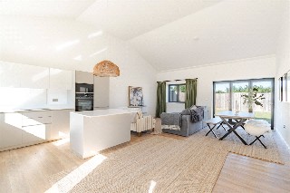 Hinton Parva, Wimborne, Dorset, BH21