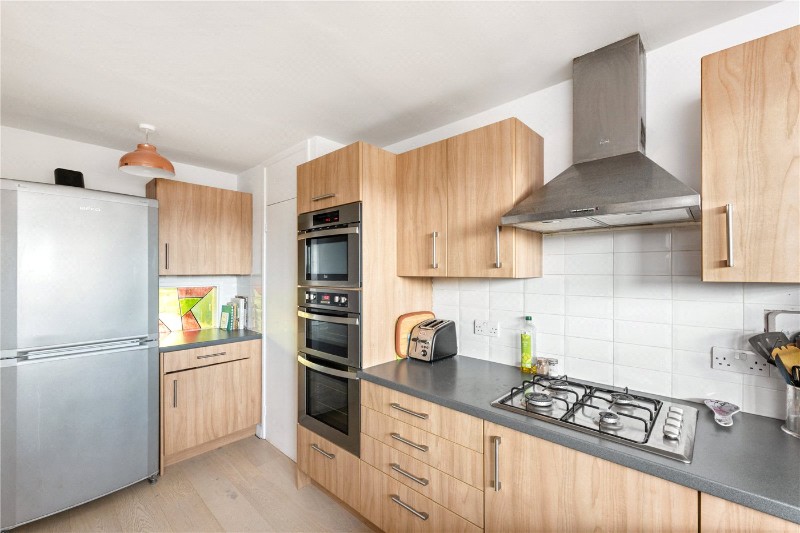 Brownswood Road, London, N4