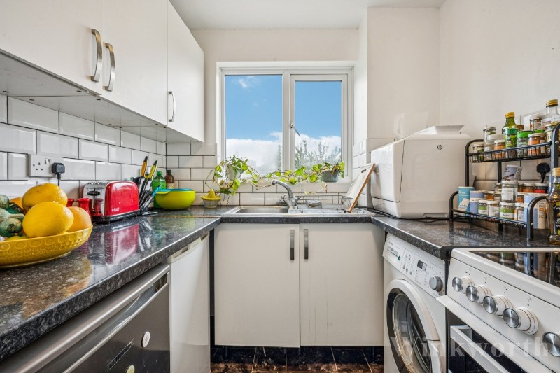 Samuel Close, London, SE14