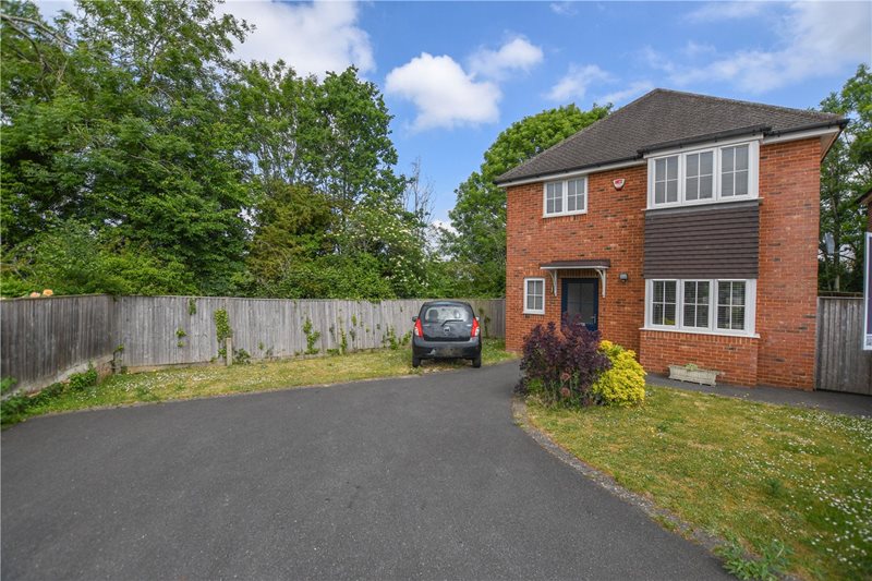 Reeves Way, Wokingham, Berkshire, RG41
